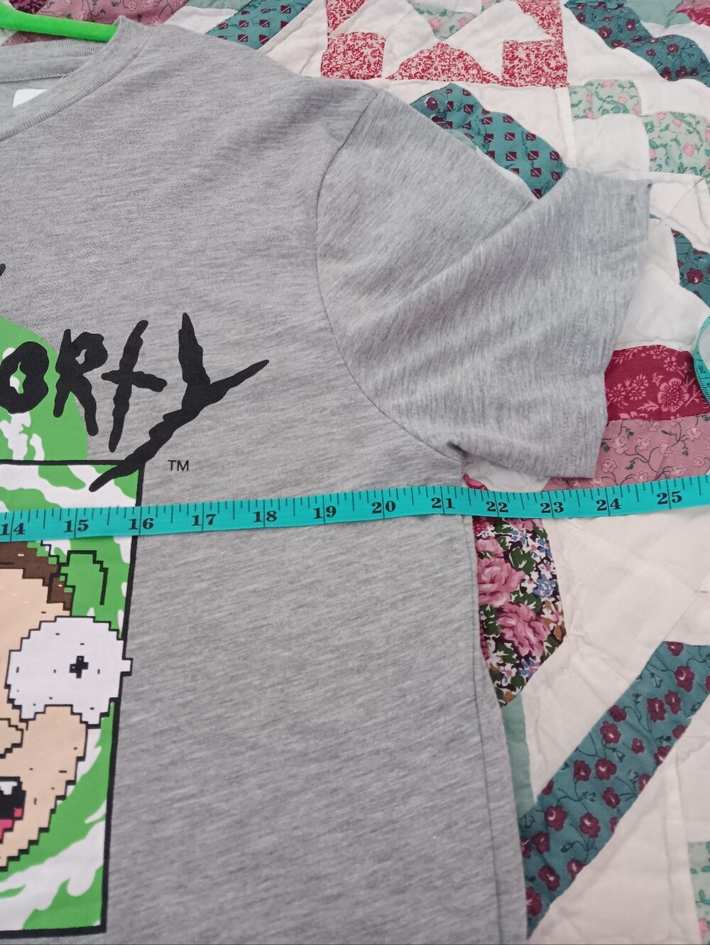 Rick & Morty T-Shirt - Picture 6 of 10